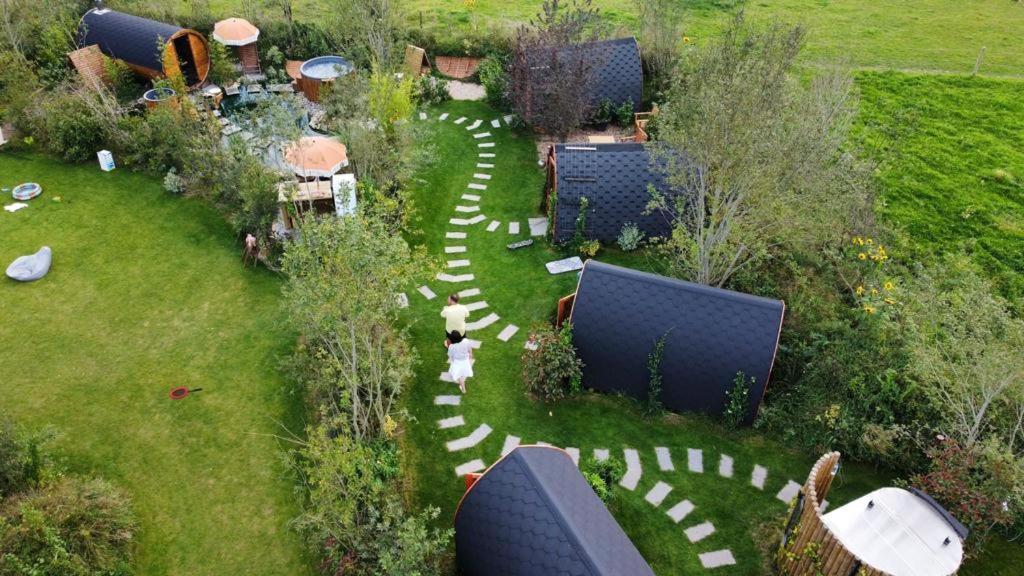 Dragonfly Glamping Spa Retreat アシュフォード エクステリア 写真