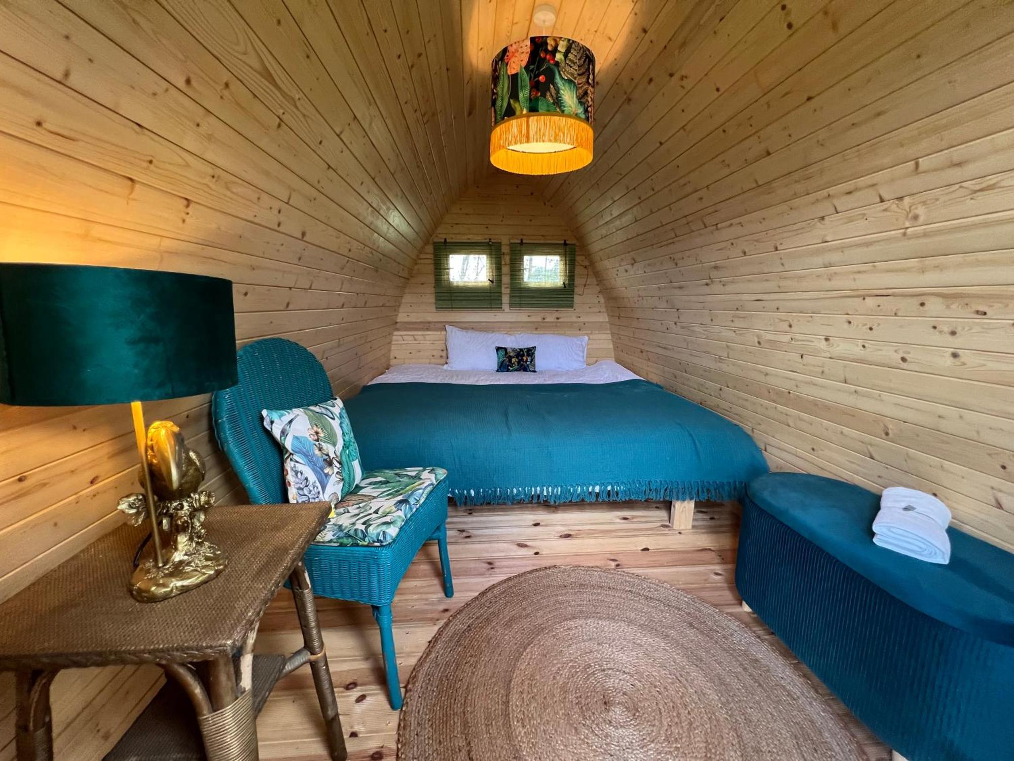 Dragonfly Glamping Spa Retreat アシュフォード エクステリア 写真